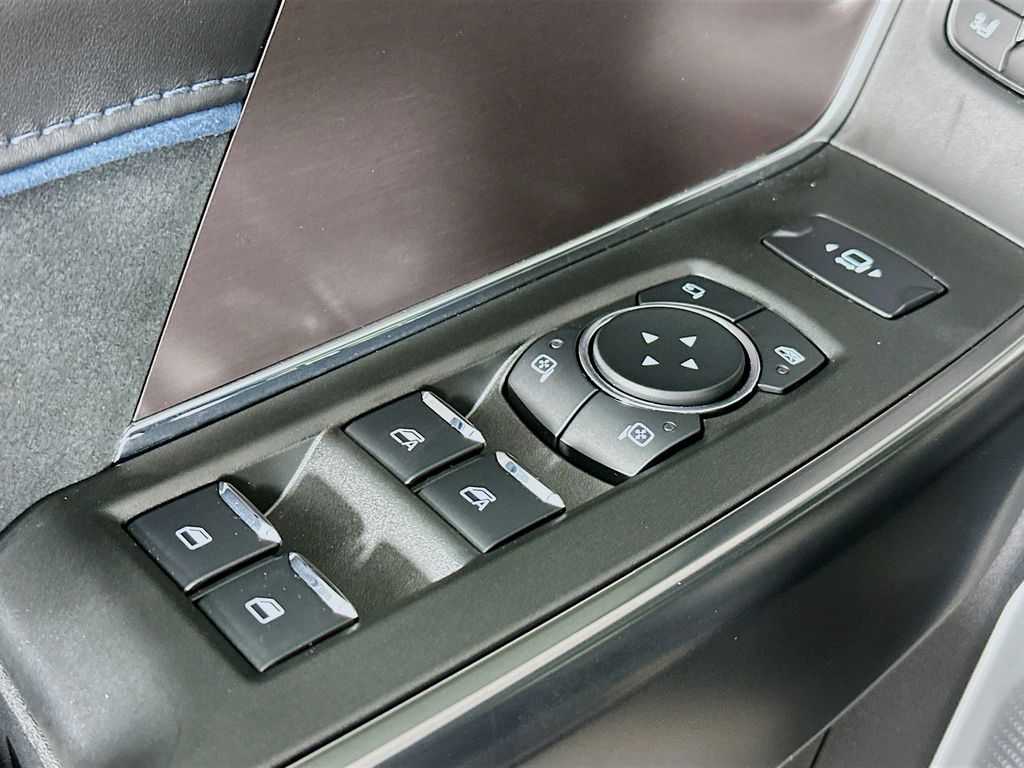 Thumbnail: 2026 Ford F-250 - 31