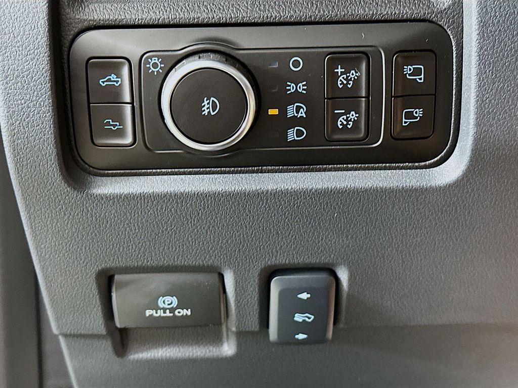 Thumbnail: 2026 Ford F-250 - 28