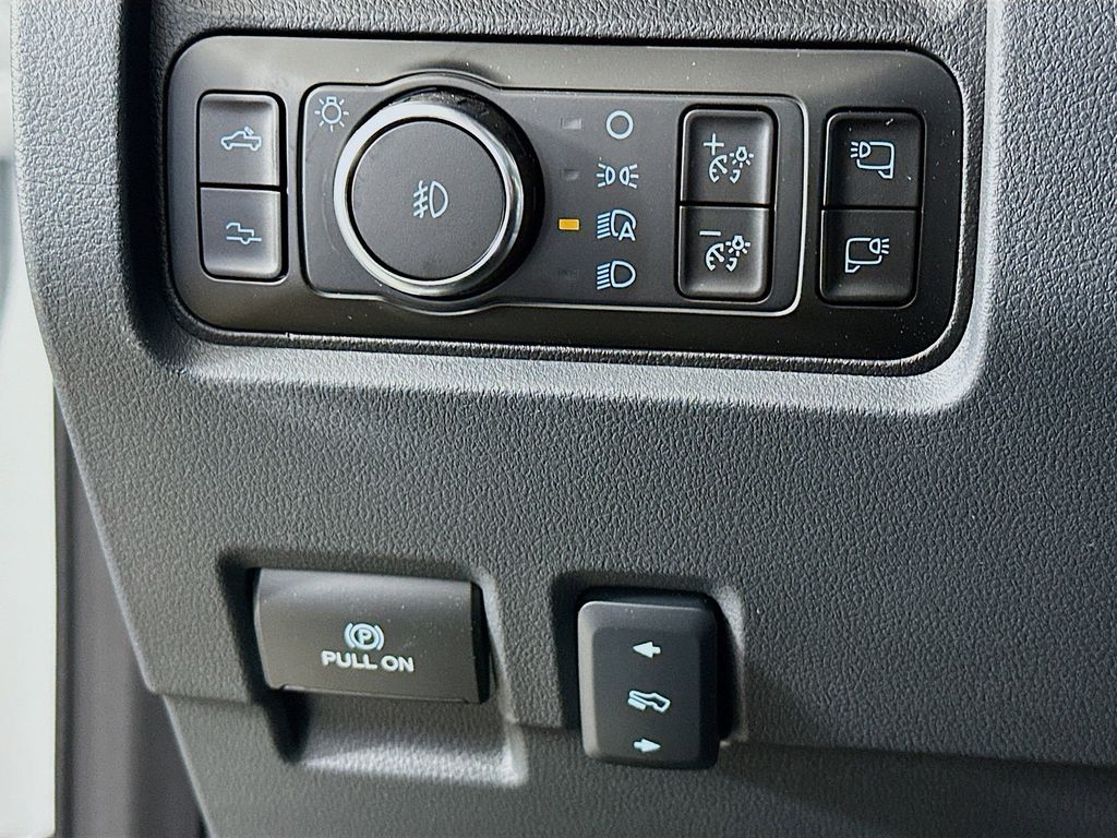 Thumbnail: 2026 Ford F-250 - 27