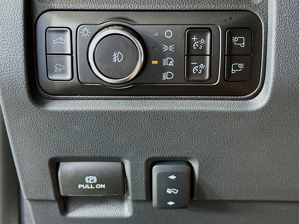 Thumbnail: 2025 Ford F-250 - 26