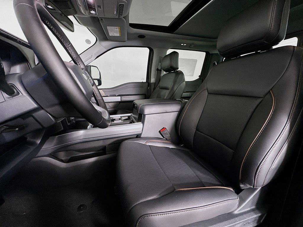 Thumbnail: 2025 Ford F-250 - 11