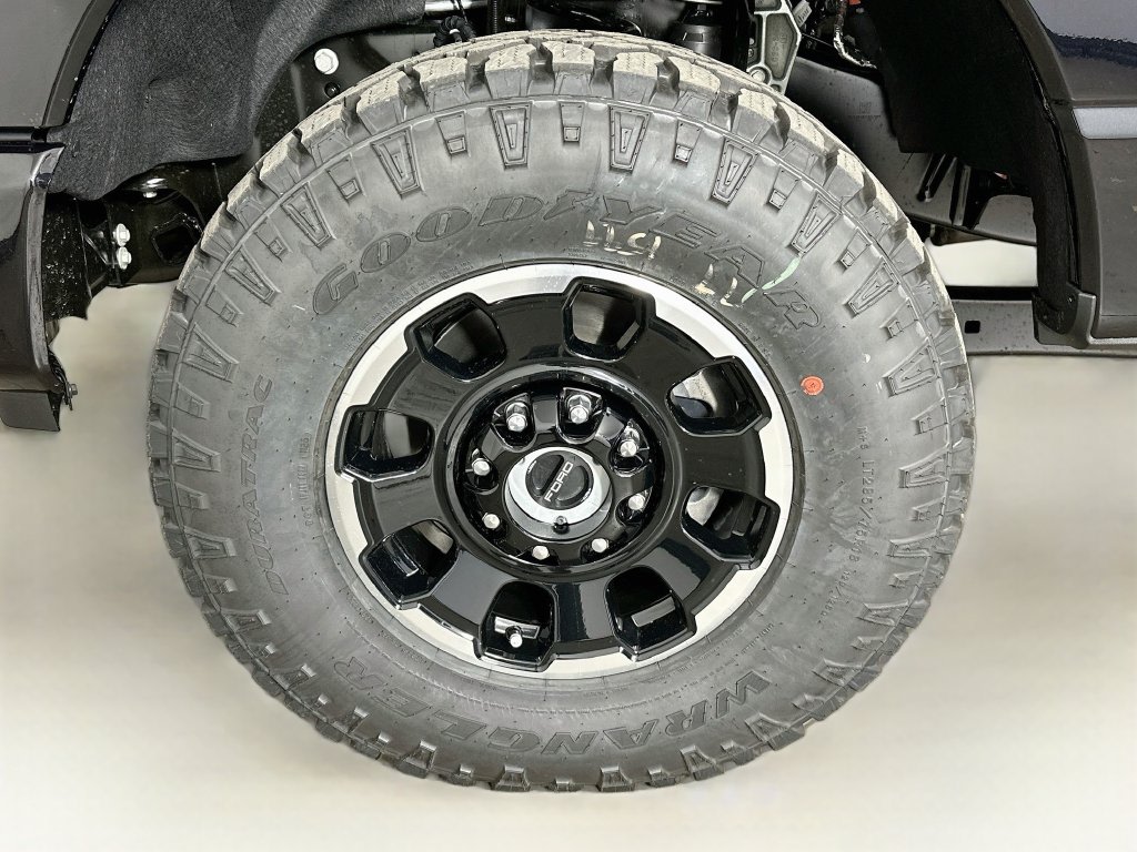 Thumbnail: 2025 Ford F-250 - 6