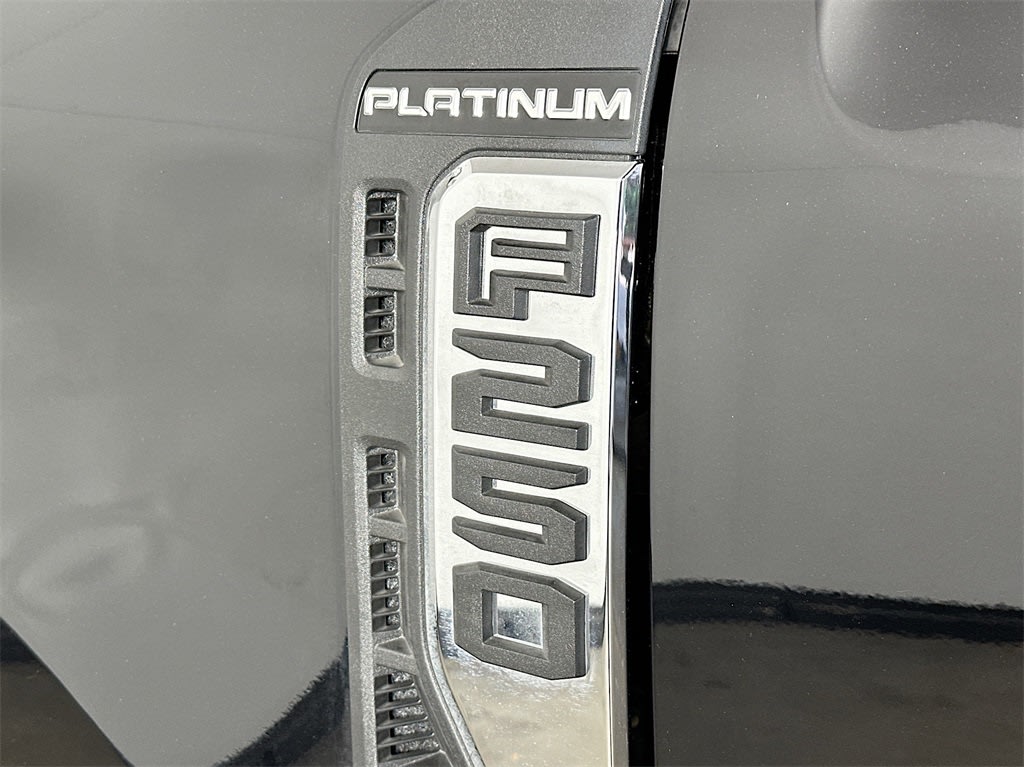 2024 Ford F-250 Platinum 16