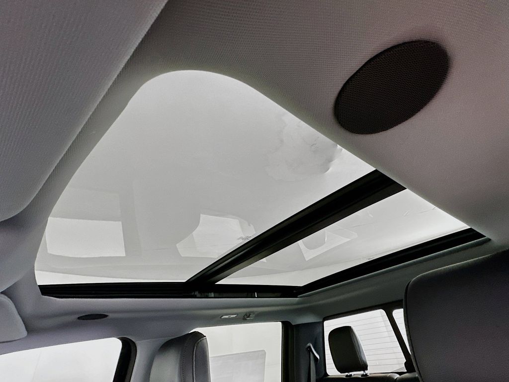 Thumbnail: 2025 Ford F-250 - 33