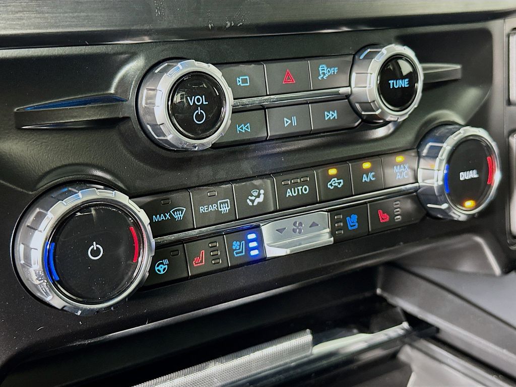 Thumbnail: 2025 Ford F-250 - 20