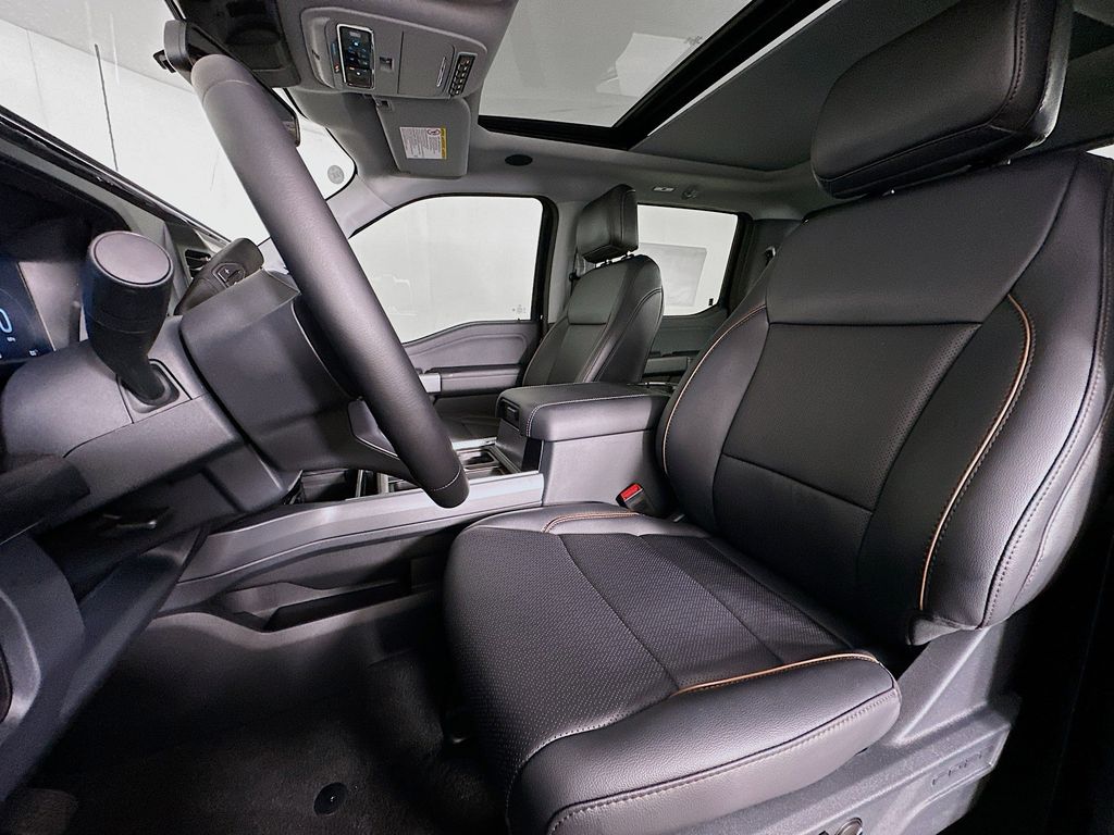 Thumbnail: 2025 Ford F-250 - 10