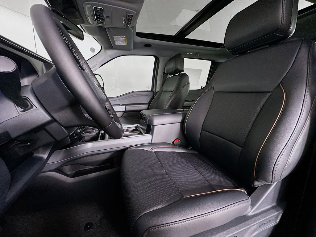 Thumbnail: 2025 Ford F-250 - 10