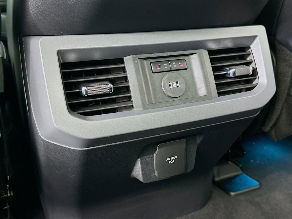 Thumbnail: 2025 Ford F-250 - 19