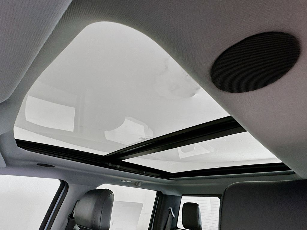 Thumbnail: 2025 Ford F-250 - 33