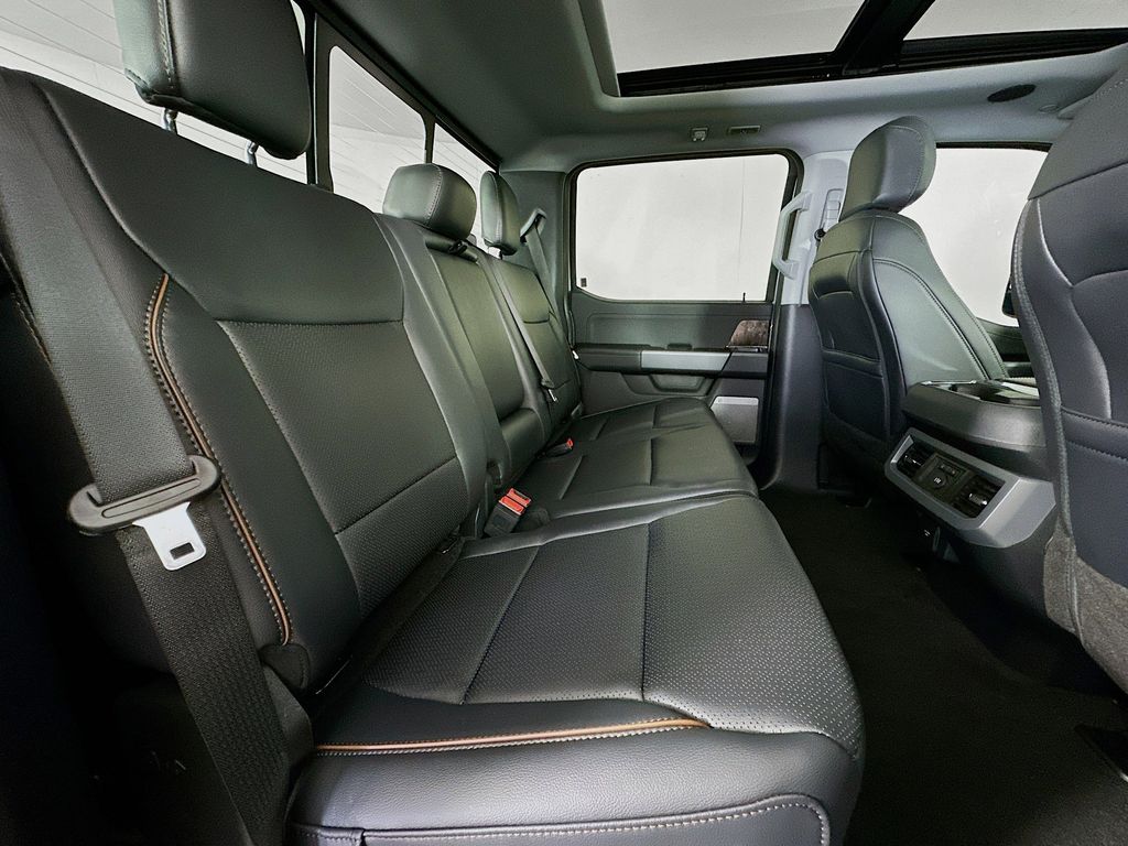 Thumbnail: 2025 Ford F-250 - 34