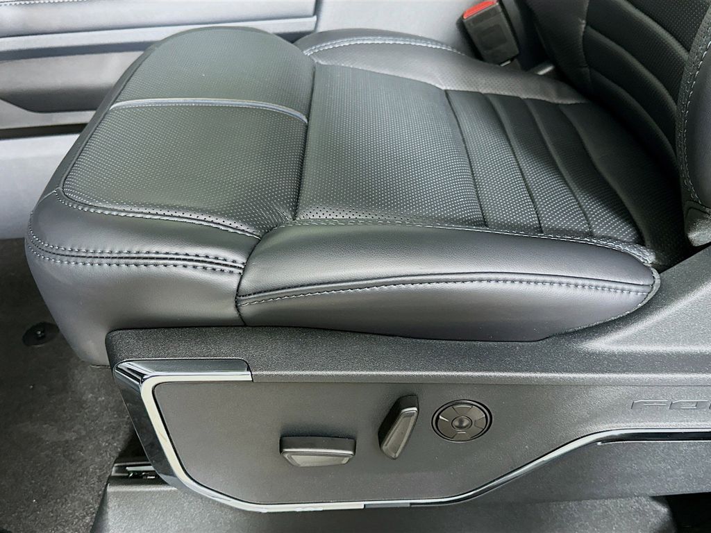 Thumbnail: 2026 Ford F-250 - 32