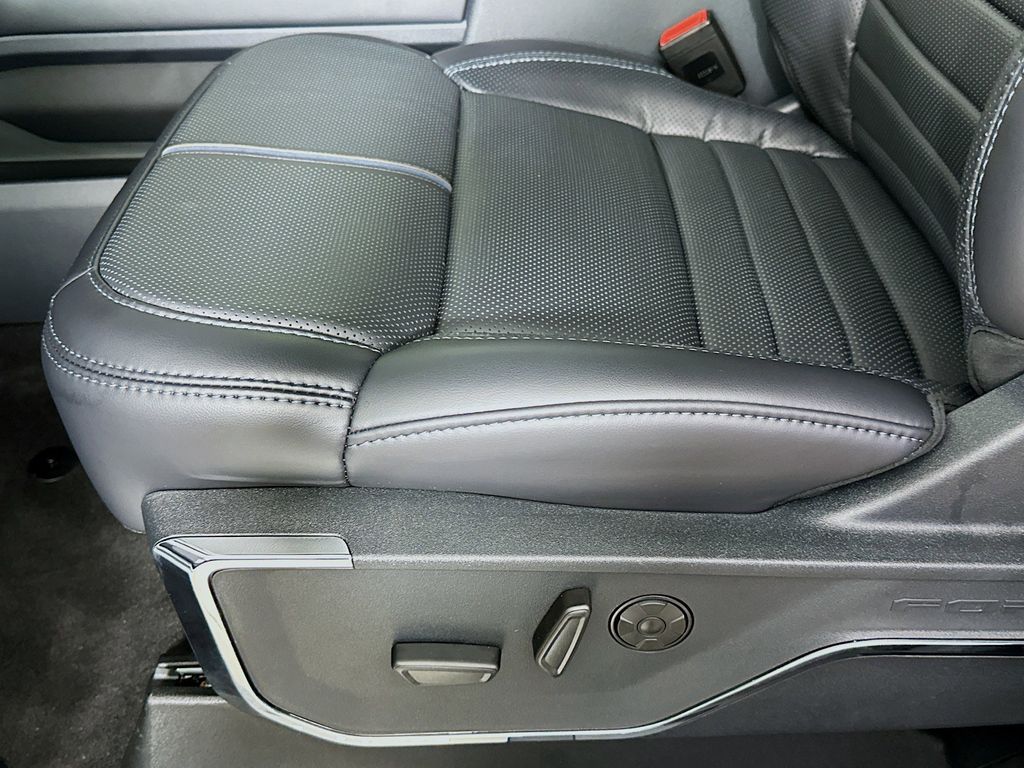 Thumbnail: 2026 Ford F-250 - 32