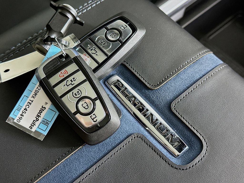 Thumbnail: 2026 Ford F-250 - 16