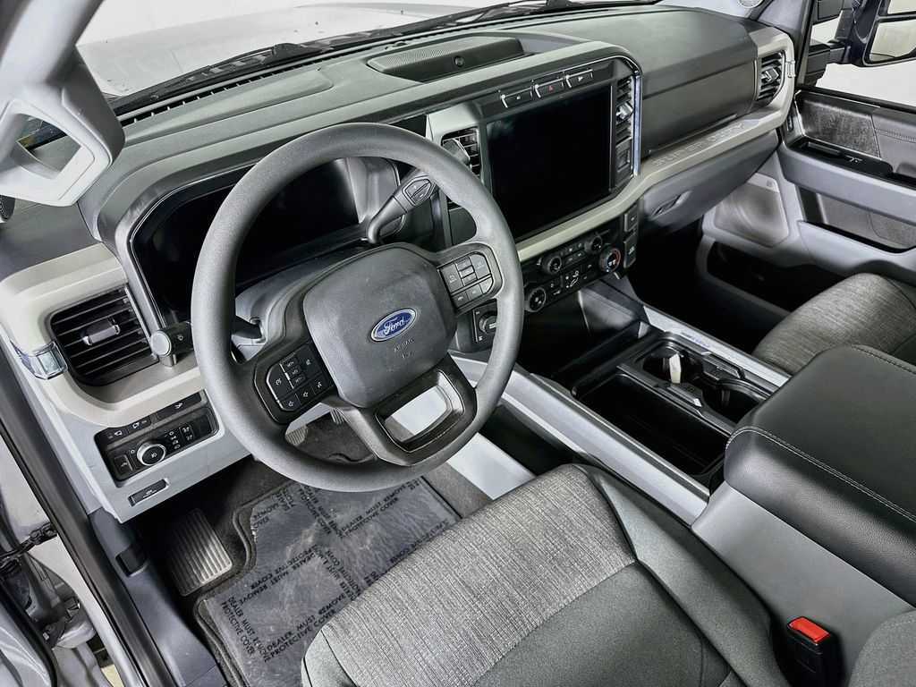 Thumbnail: 2024 Ford F-250 - 2