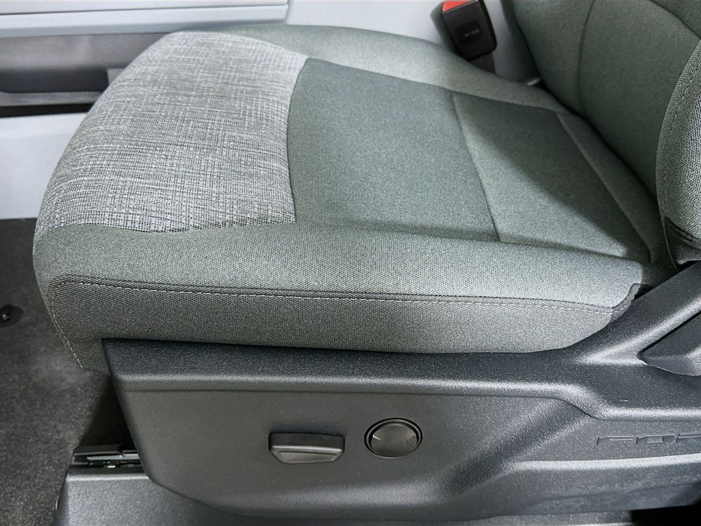 Thumbnail: 2026 Ford F-250 - 32