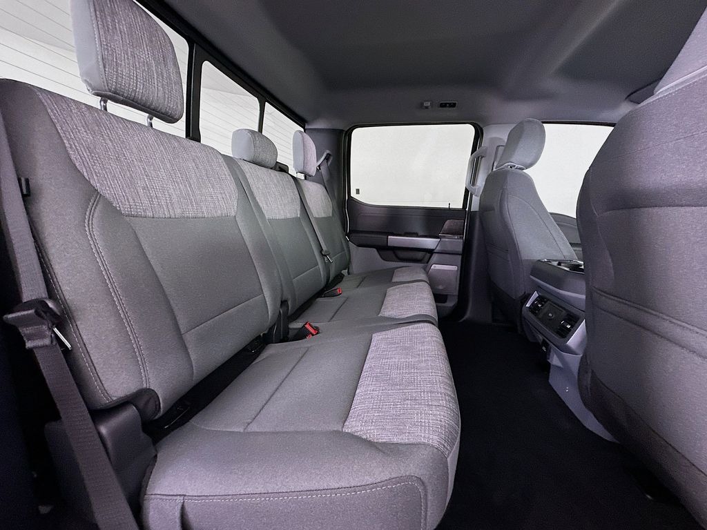 Thumbnail: 2026 Ford F-250 - 33