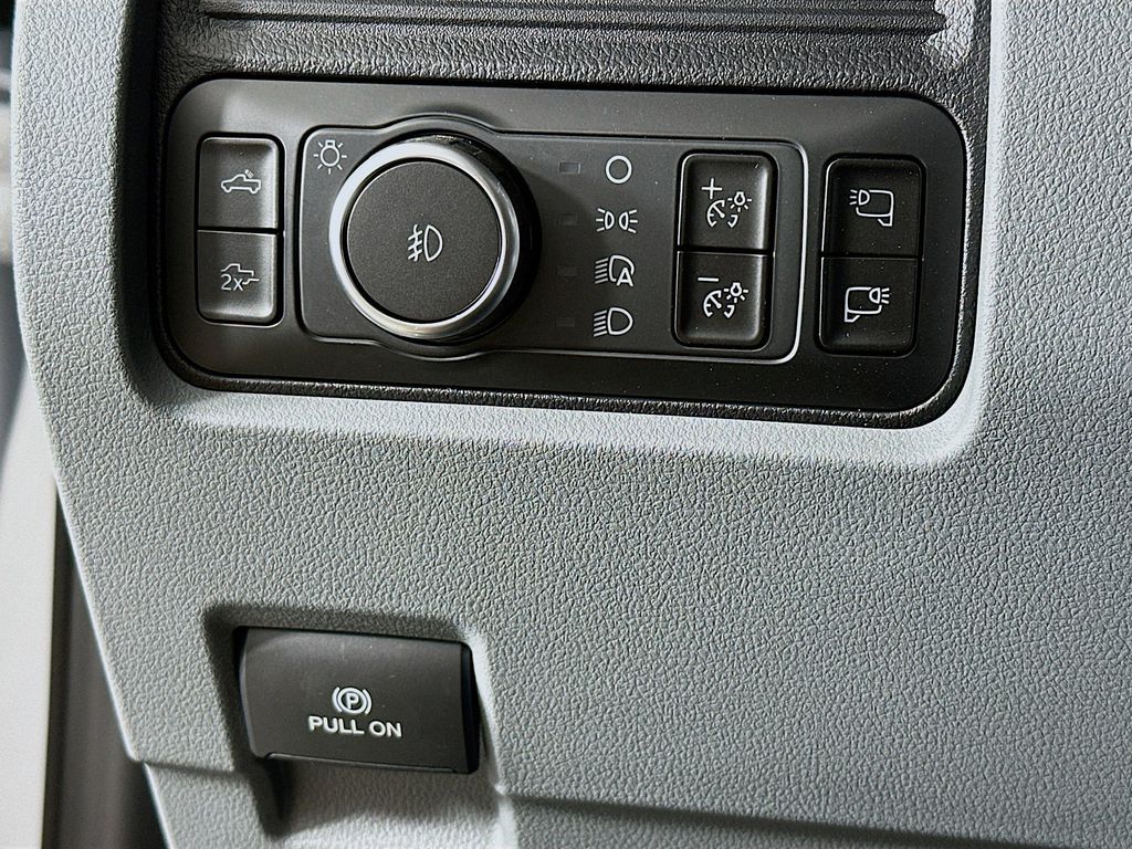 Thumbnail: 2026 Ford F-250 - 28