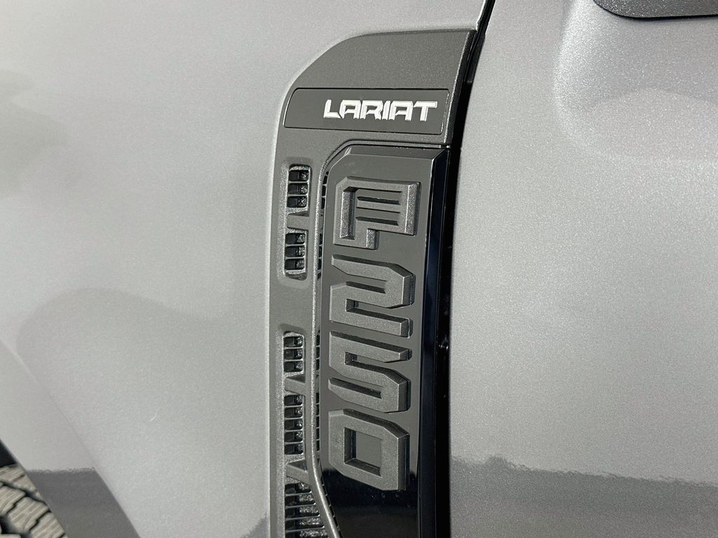 Thumbnail: 2026 Ford F-250 - 19