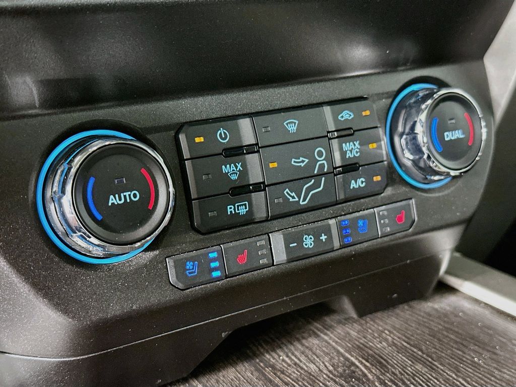 Thumbnail: 2020 Ford F-250 - 21
