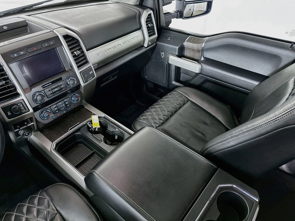 Thumbnail: 2020 Ford F-250 - 13