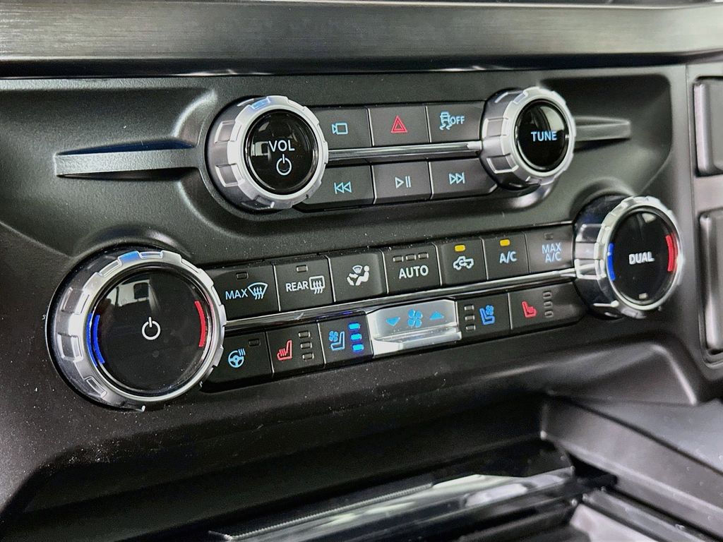 Thumbnail: 2026 Ford F-250 - 21