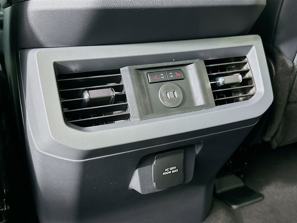 Thumbnail: 2025 Ford F-350 - 19