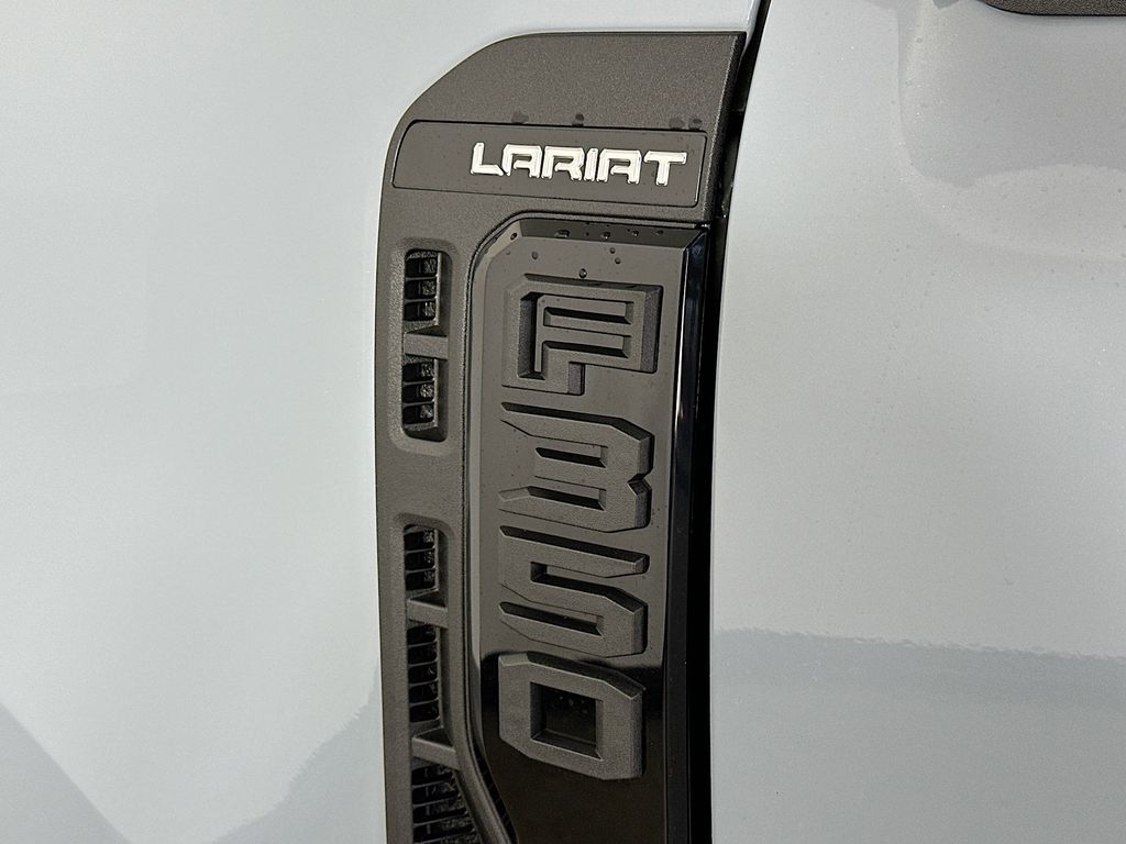 Thumbnail: 2025 Ford F-350 - 18