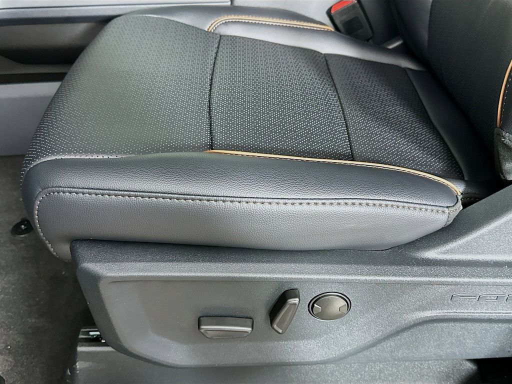 Thumbnail: 2025 Ford F-350 - 32