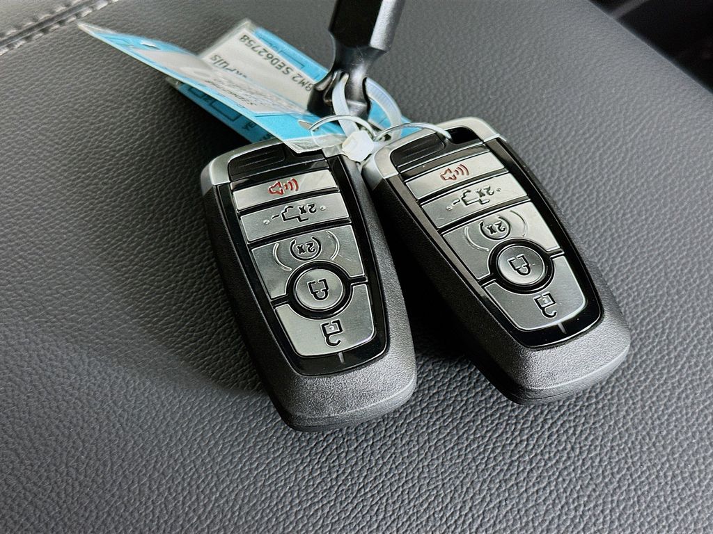 Thumbnail: 2025 Ford F-350 - 17