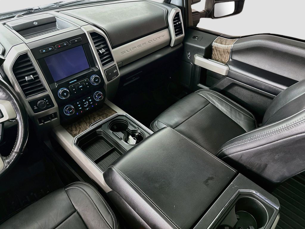 Thumbnail: 2019 Ford F-350 - 14