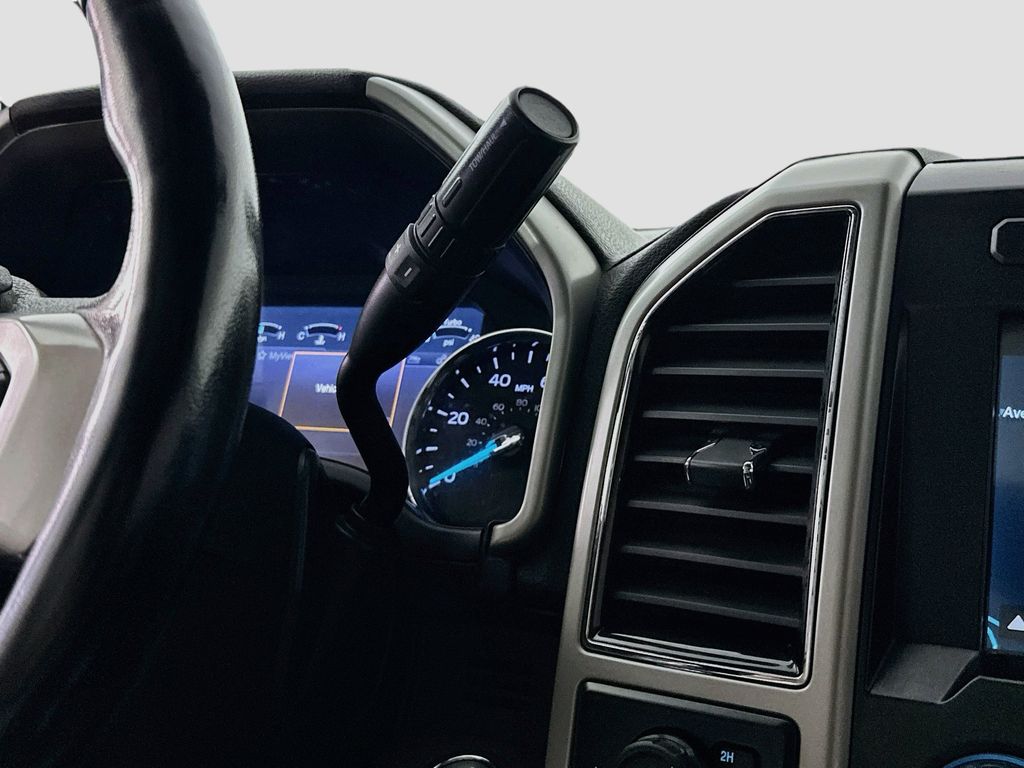 Thumbnail: 2019 Ford F-350 - 24
