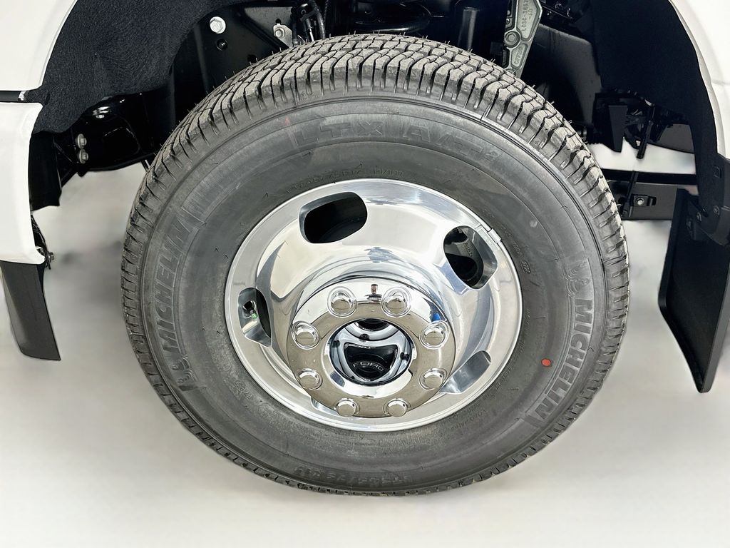 Thumbnail: 2026 Ford F-350 - 6