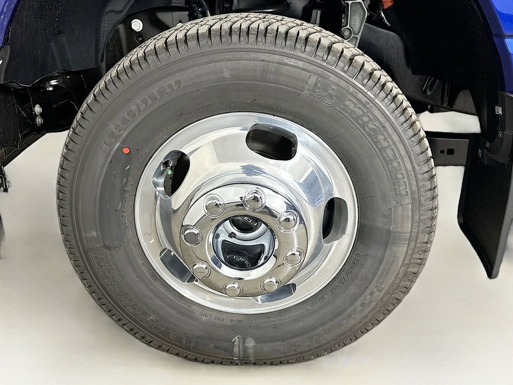 Thumbnail: 2026 Ford F-350 - 8