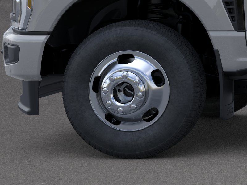 Thumbnail: 2026 Ford F-350 - 6