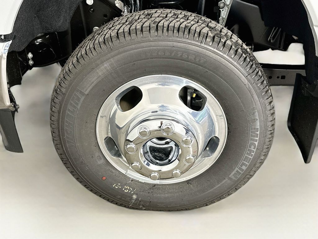 Thumbnail: 2026 Ford F-350 - 8