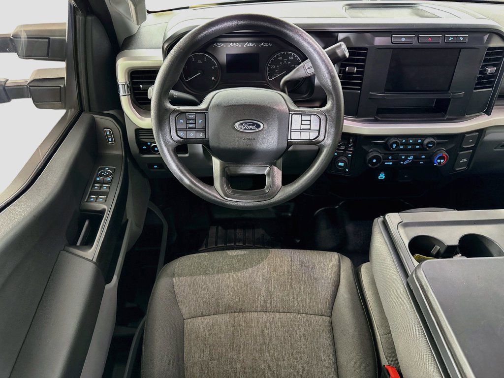 Thumbnail: 2024 Ford F-350 - 9