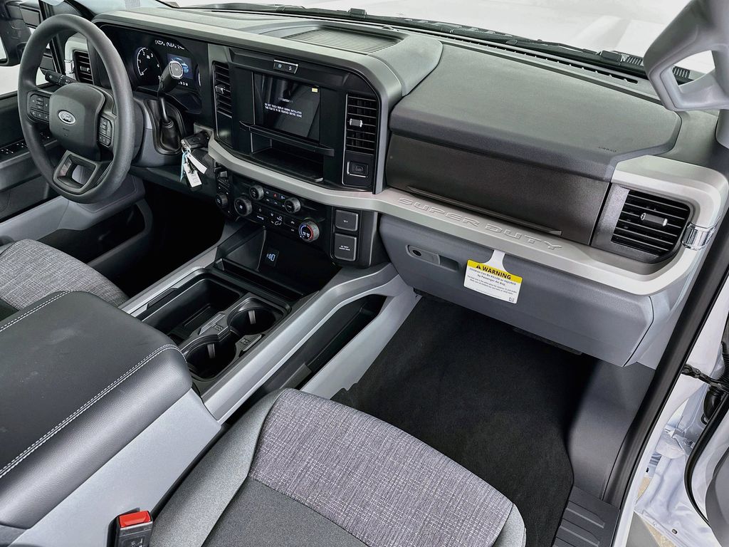 Thumbnail: 2026 Ford F-350 - 32