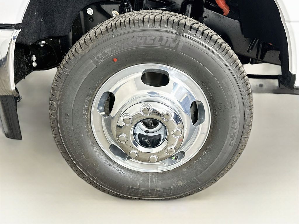 Thumbnail: 2026 Ford F-350 - 7