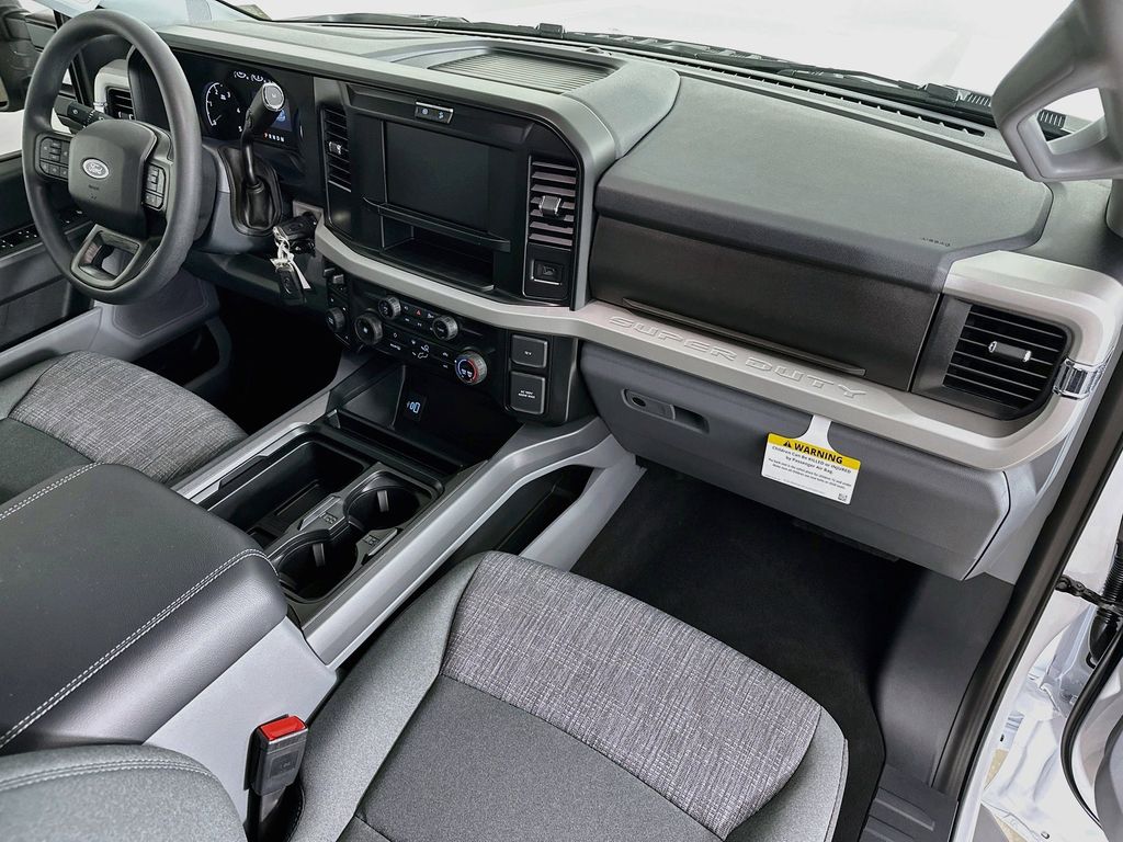 Thumbnail: 2026 Ford F-350 - 32