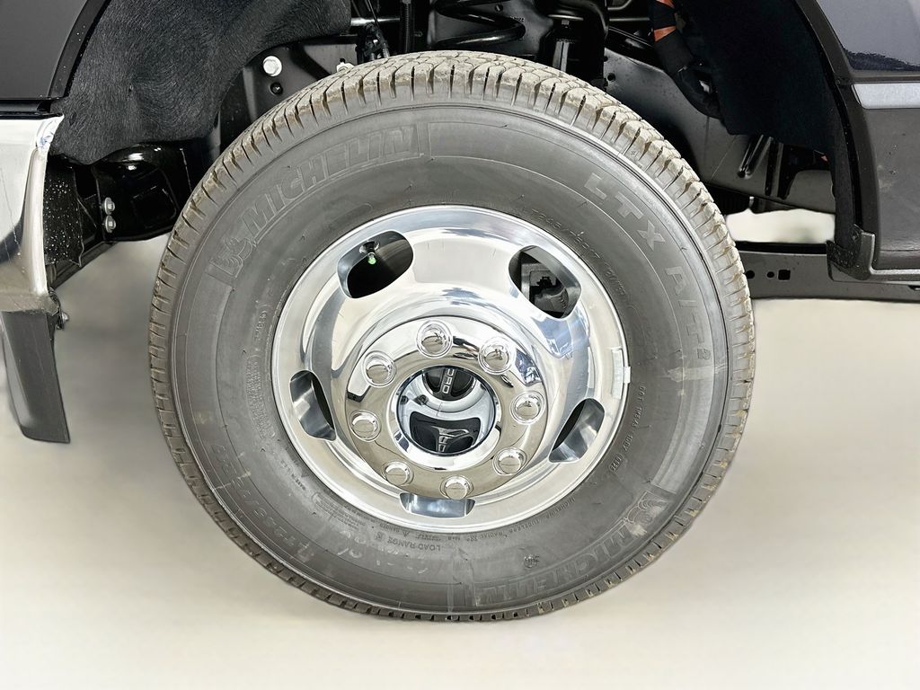 Thumbnail: 2026 Ford F-350 - 6