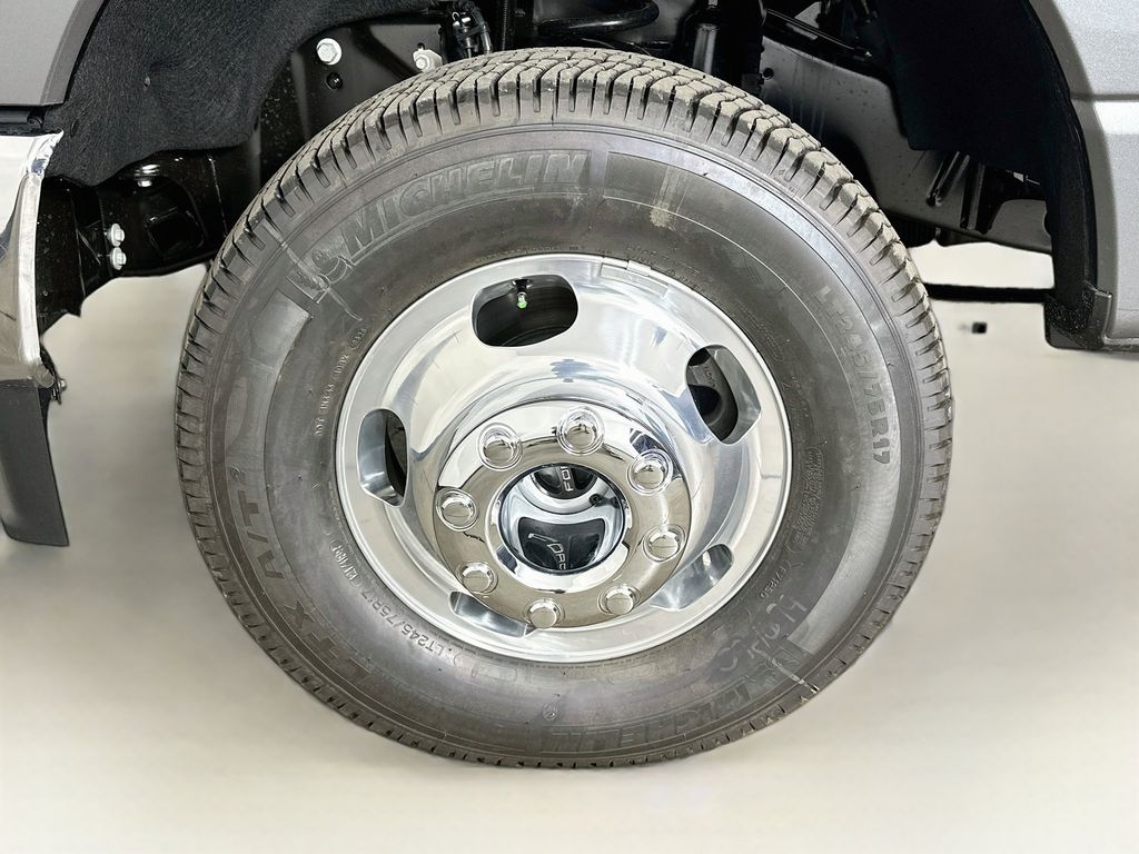 Thumbnail: 2026 Ford F-350 - 8