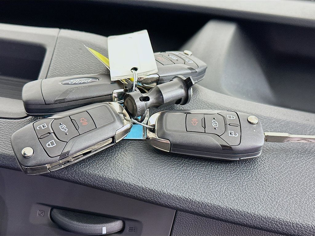 Thumbnail: 2025 Ford Transit Series - 18