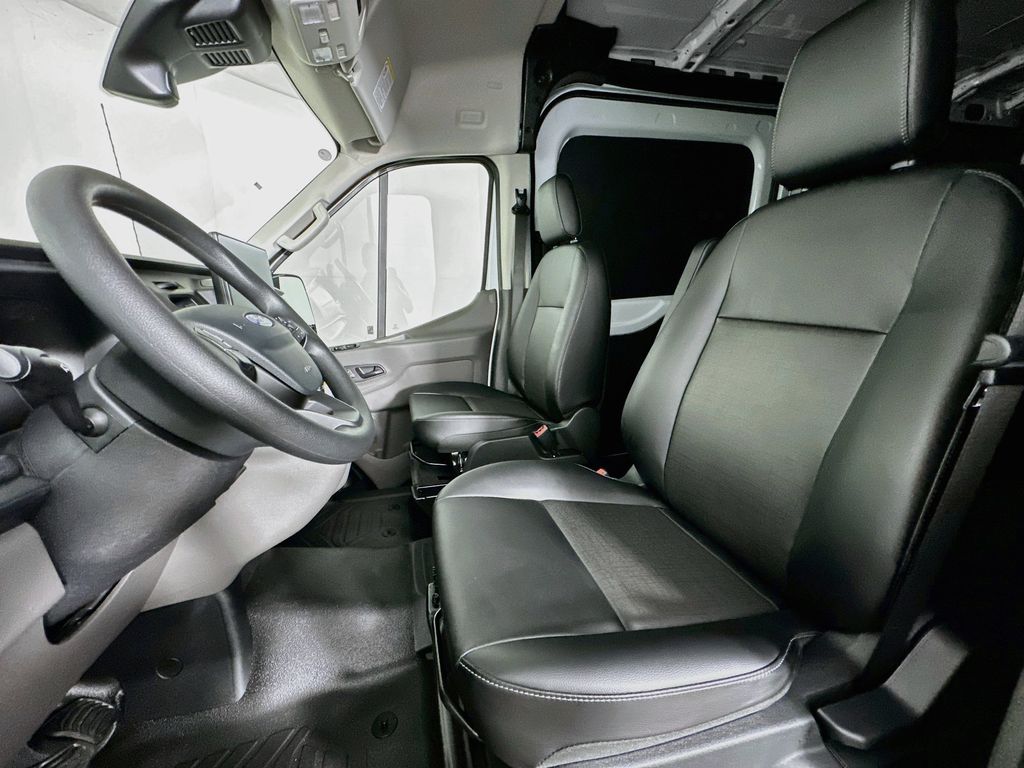 Thumbnail: 2026 Ford Transit Series - 10