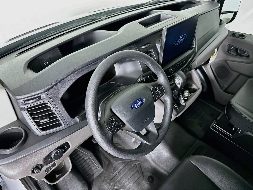 Thumbnail: 2026 Ford Transit Series - 2
