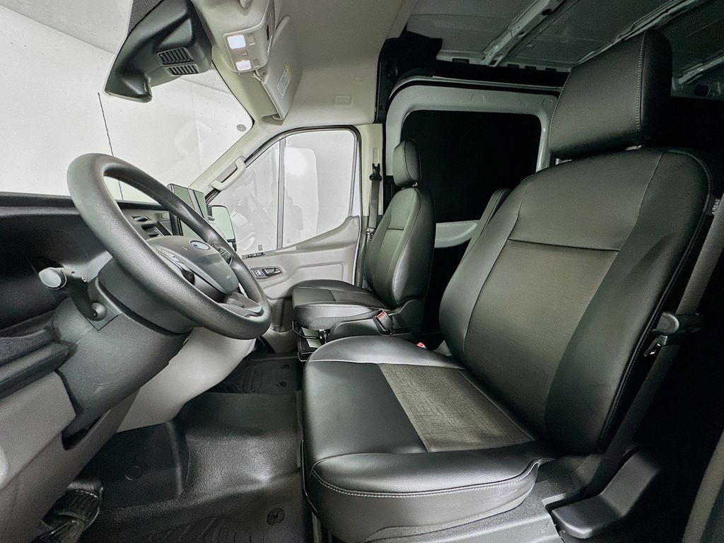 Thumbnail: 2026 Ford Transit Series - 10