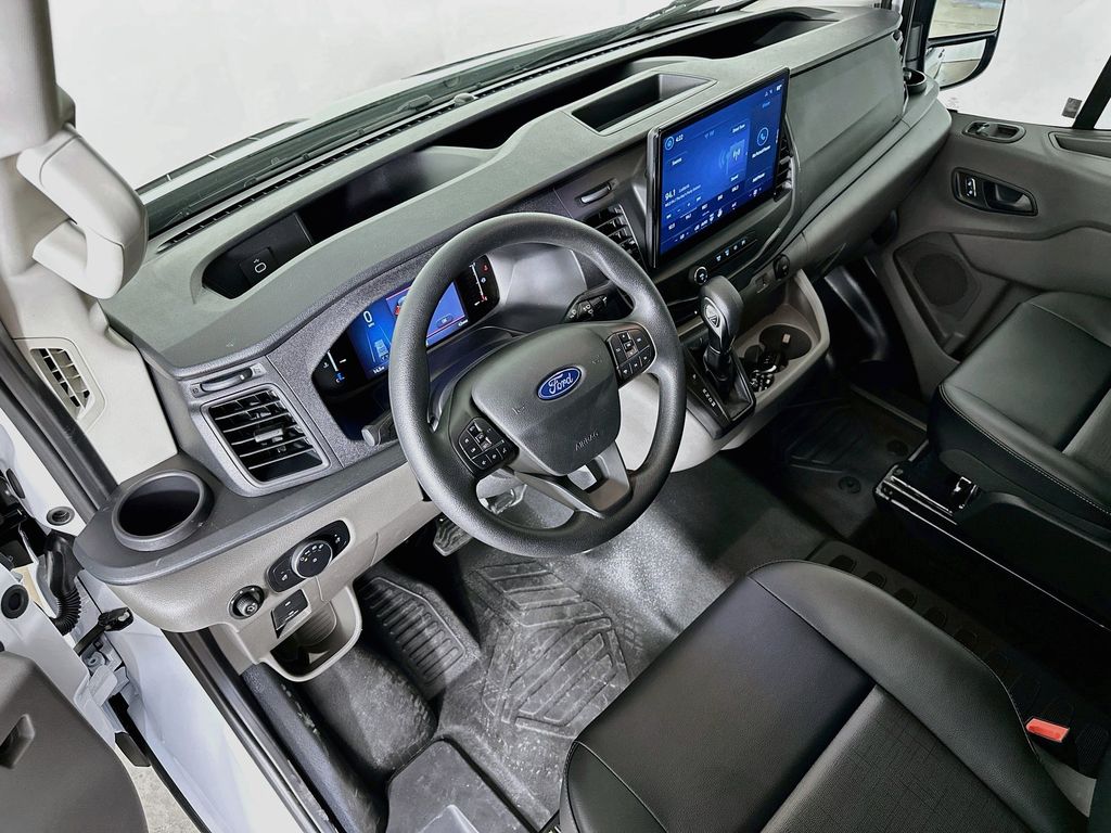 Thumbnail: 2026 Ford Transit Series - 2