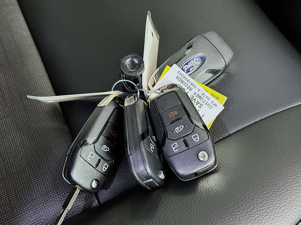 Thumbnail: 2025 Ford Transit Series - 21