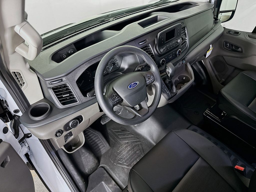 Thumbnail: 2025 Ford Transit Series - 2