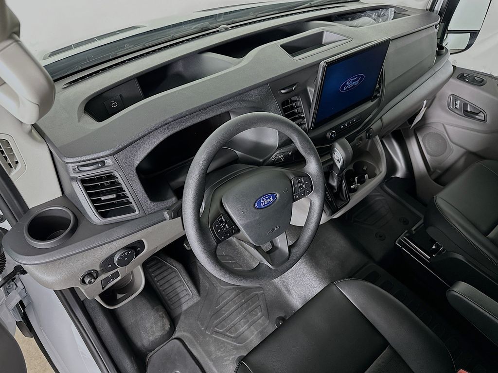 Thumbnail: 2026 Ford Transit Series - 2