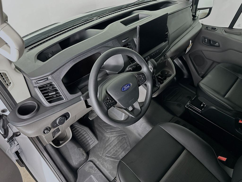 Thumbnail: 2026 Ford Transit Series - 2